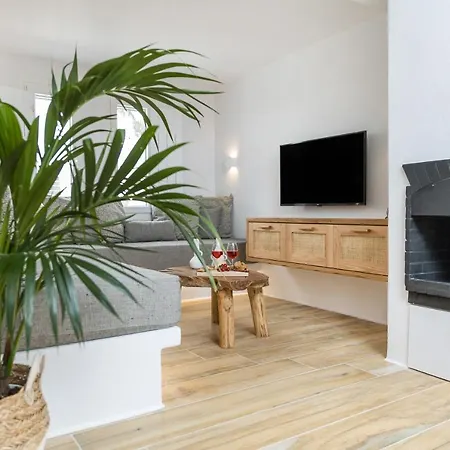 Naxian Icon Luxury 3 Naxos City