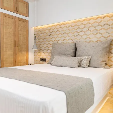 Апартаменты Naxian Icon Luxury 3