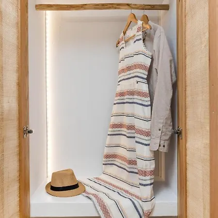 Naxian Icon Luxury 3 * Naxos City