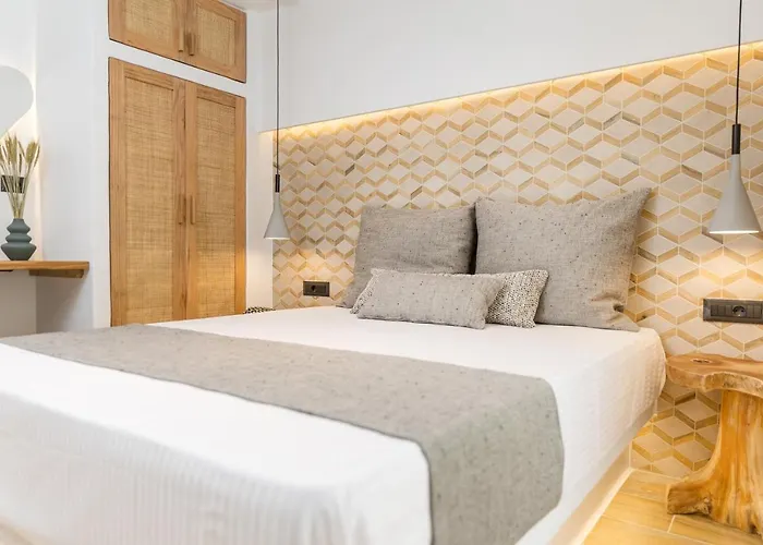 Apartment Naxian Icon Luxury 3