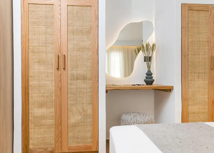 Apartment Naxian Icon Luxury 3