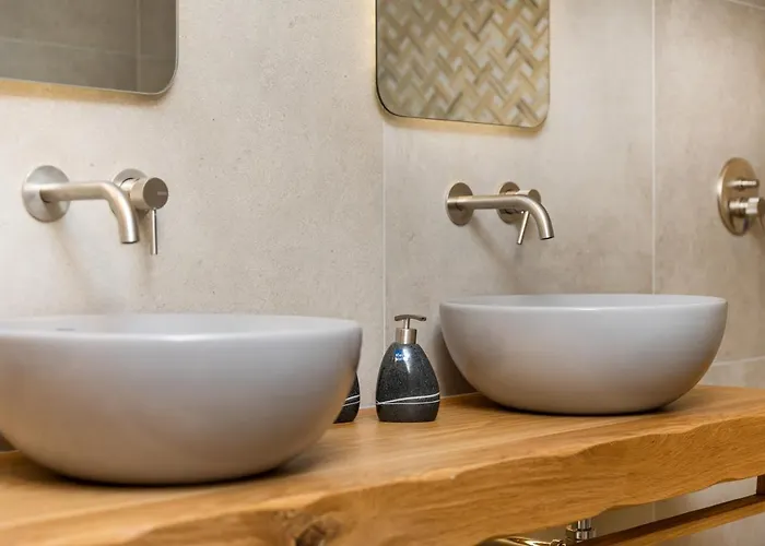 Naxian Icon Luxury 3 *